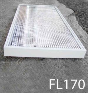 FL170-Qty-10. White fluorescent 2′ x 4′ Surface or chain hung 3in deep uses 3- 4′ T8 lamps 1/2″ x 1/2″ silver eggcrate.  c/w cord. Led package available.
