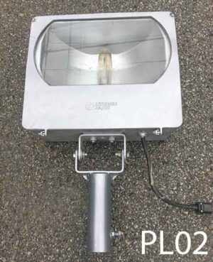 PL02-Qty-4.  Silver  pole light 20″ x 17″ Mogul base  c/w cord- Fits directly onto Pole01, Pole02, or PA04. Bulbs available on G16