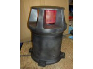 V23 - Qty- 1.  14in high Uses regular light bulb c/w cord