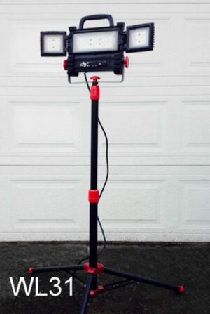 WL31-Qty-6.  Plastic work lights on stand with 3 daylight LED panels Outer 2 turn on hinges Adjust height from 3-6′ c/w cord