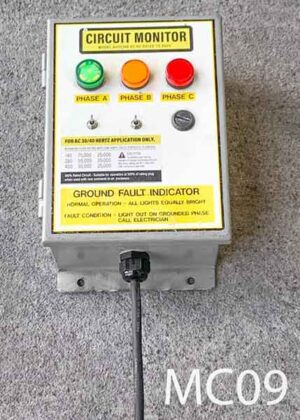 MC09-Qty-1. Grey hinged box with 3 switched lights and cord. 6" x 8"