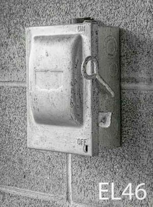 EL46-Qty-1. Grey switch with screw in fuses. 8" x 6"