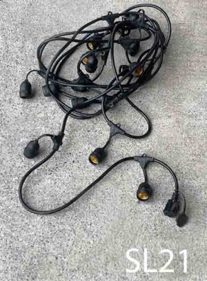 SL21-Qty-2. Black 30' string light with lamp every 2 '